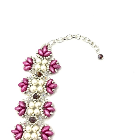 Hand Crafted Pink Pearl Victorian Beaded Bracelet - Picture 5 of 9